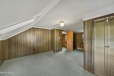 14 Stockbridge Ave, Dalton, MA 01226 - Photo 31