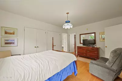 2 Fox Meadow Ln, Stockbridge, MA 01262 - Photo 31