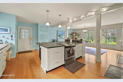 2 Fox Meadow Ln, Stockbridge, MA 01262 - Photo 23