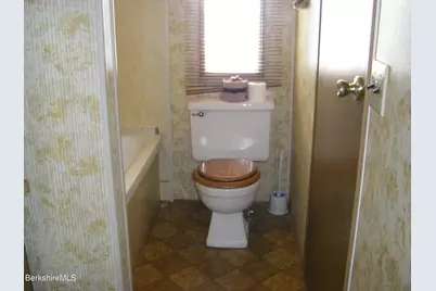 9 Apache Dr, North Adams, MA 01247 - Photo 23