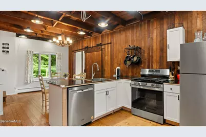 1 Eaton Ln, Pittsfield, MA 01201 - Photo 43