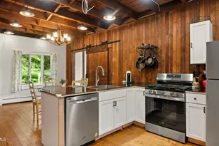 1 Eaton Ln, Pittsfield, MA 01201 - Photo 43