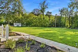 1 Eaton Ln, Pittsfield, MA 01201 - Photo 3