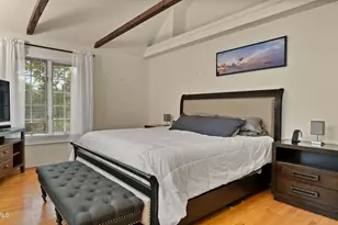 1 Eaton Ln, Pittsfield, MA 01201 - Photo 27