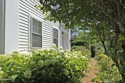 118 Sandisfield Rd, Sandisfield, MA 01255 - Photo 5