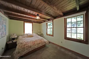 221 Old Queechy Rd, Canaan, NY 12029 - Photo 15