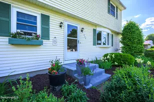 117 Lucia Dr, Pittsfield, MA 01201 - Photo 3