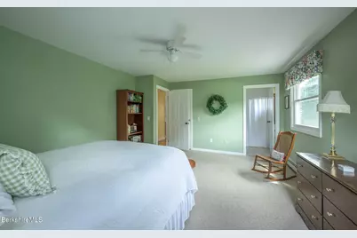 117 Lucia Dr, Pittsfield, MA 01201 - Photo 17