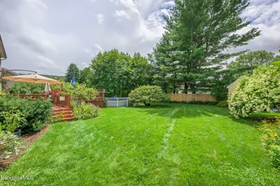 117 Lucia Dr, Pittsfield, MA 01201 - Photo 35