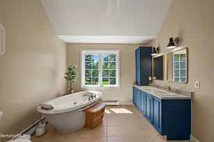 828 N Main St, Lanesborough, MA 01237 - Photo 21