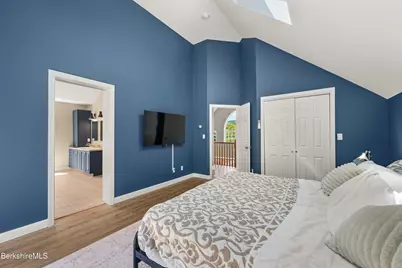 828 N Main St, Lanesborough, MA 01237 - Photo 19