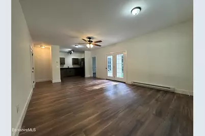 6 Redwood Ln, Sheffield, MA 01257 - Photo 5