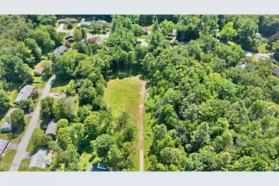 46 Pease Ter, Lee, MA 01238 - Photo 7