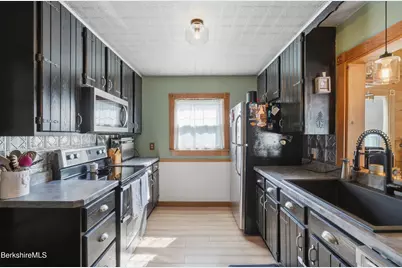 1112 South St, Dalton, MA 01226 - Photo 21