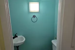 22 South St, North Adams, MA 01247 - Photo 5