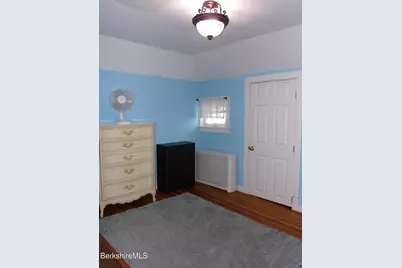 22 South St, North Adams, MA 01247 - Photo 17