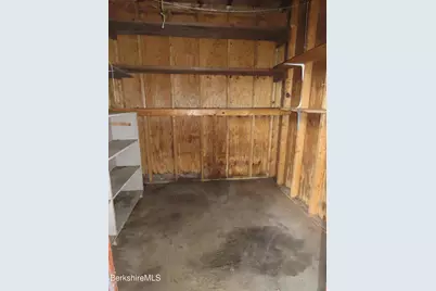 42 Prospect St, North Adams, MA 01247 - Photo 33