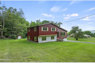 784 E Main St, North Adams, MA 01247 - Photo 3