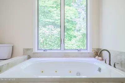 336 Stevens Glen Rd, Richmond, MA 01254 - Photo 9