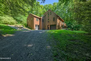 336 Stevens Glen Rd, Richmond, MA 01254 - Photo 1