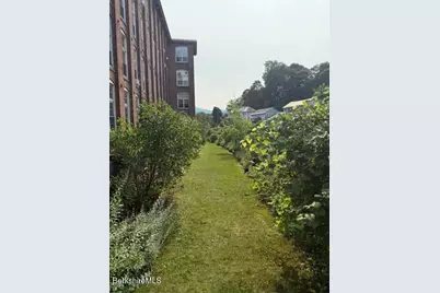 243 Union St #100, North Adams, MA 01247 - Photo 33
