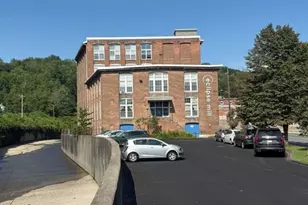 243 Union St, North Adams, MA 01247 - Photo 5