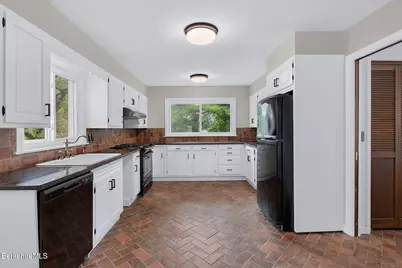 500 Walker St, Lenox, MA 01240 - Photo 13