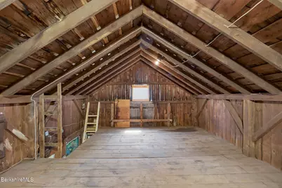 500 Walker St, Lenox, MA 01240 - Photo 45