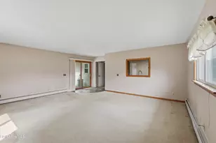 34 Baldwin Ave, Pittsfield, MA 01201 - Photo 29