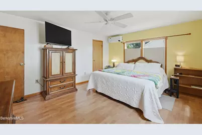 130 Ridge Ave, Pittsfield, MA 01201 - Photo 19