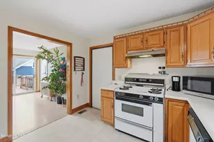 130 Ridge Ave, Pittsfield, MA 01201 - Photo 17