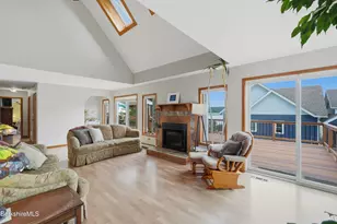 130 Ridge Ave, Pittsfield, MA 01201 - Photo 9