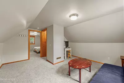 787 Churchill St, Pittsfield, MA 01201 - Photo 27