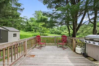 787 Churchill St, Pittsfield, MA 01201 - Photo 33
