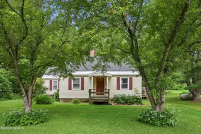 787 Churchill St, Pittsfield, MA 01201 - Photo 1