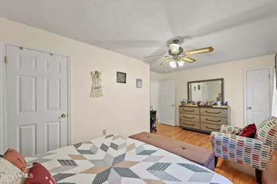 14 Clifford St #A5, Pittsfield, MA 01201 - Photo 17