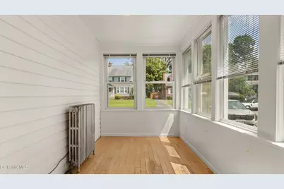 66 Emerson Ave, Pittsfield, MA 01201 - Photo 21