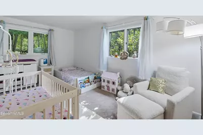 56 Victoria Ln, Lanesborough, MA 01237 - Photo 37