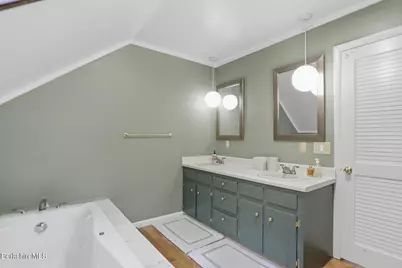 56 Victoria Ln, Lanesborough, MA 01237 - Photo 33
