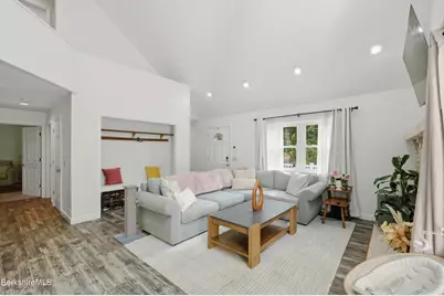 56 Victoria Ln, Lanesborough, MA 01237 - Photo 21