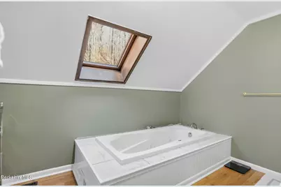 56 Victoria Ln, Lanesborough, MA 01237 - Photo 31