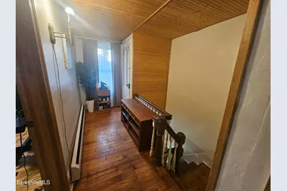 134 Meadow St, North Adams, MA 01247 - Photo 11