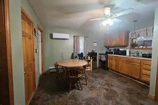 134 Meadow St, North Adams, MA 01247 - Photo 9