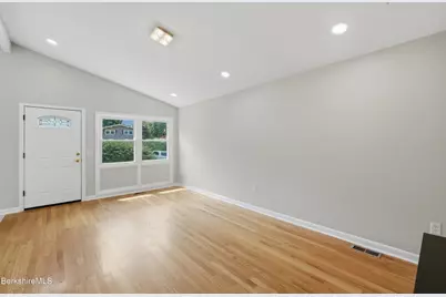 57 Alba Ave, Pittsfield, MA 01201 - Photo 15