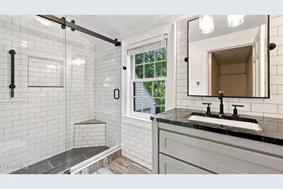 444 Pomeroy Ave, Pittsfield, MA 01201 - Photo 5