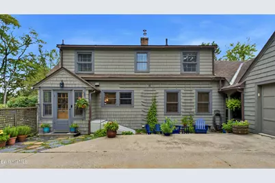 444 Pomeroy Ave, Pittsfield, MA 01201 - Photo 7
