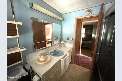 12 Apremont St, Adams, MA 01220 - Photo 29