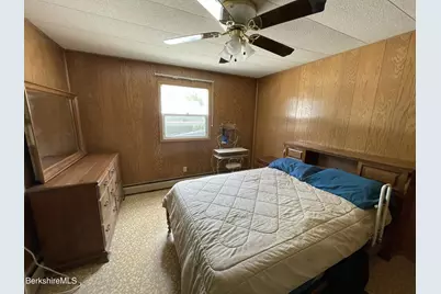 12 Apremont St, Adams, MA 01220 - Photo 23