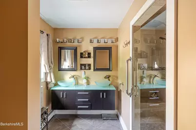 140 Hancock Rd, Pittsfield, MA 01201 - Photo 45
