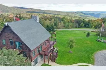 9 Moores Rd, Florida, MA 01247 - Photo 5